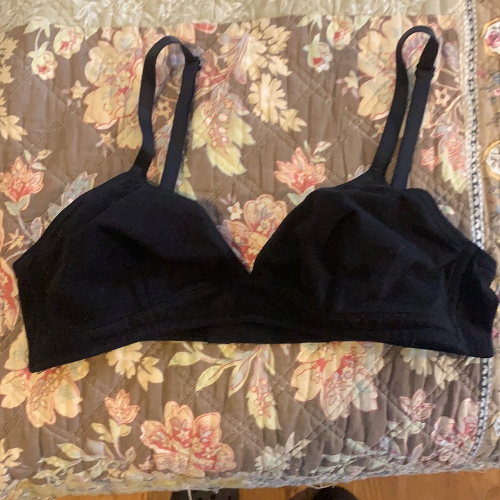 Gap XS bra with clasp